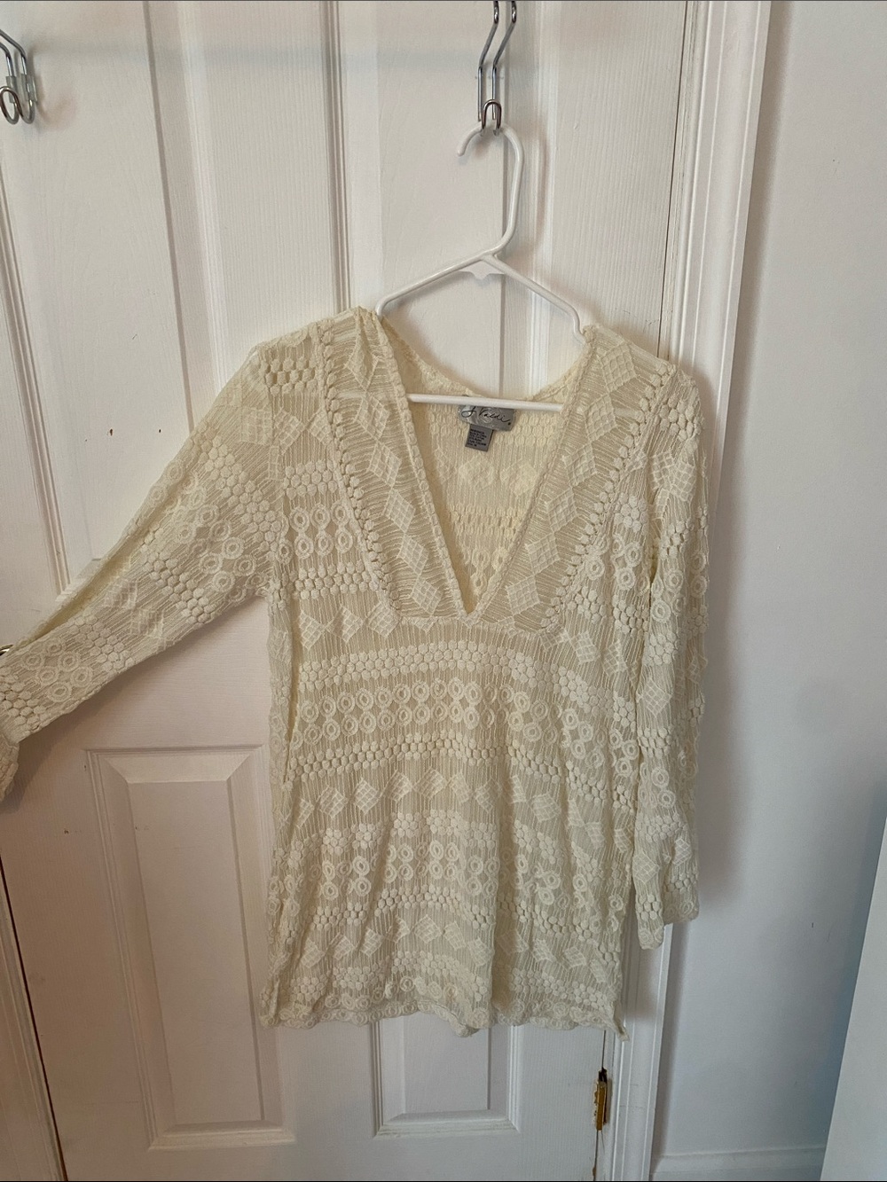 Cream Crochet V-Neck Tunic Top